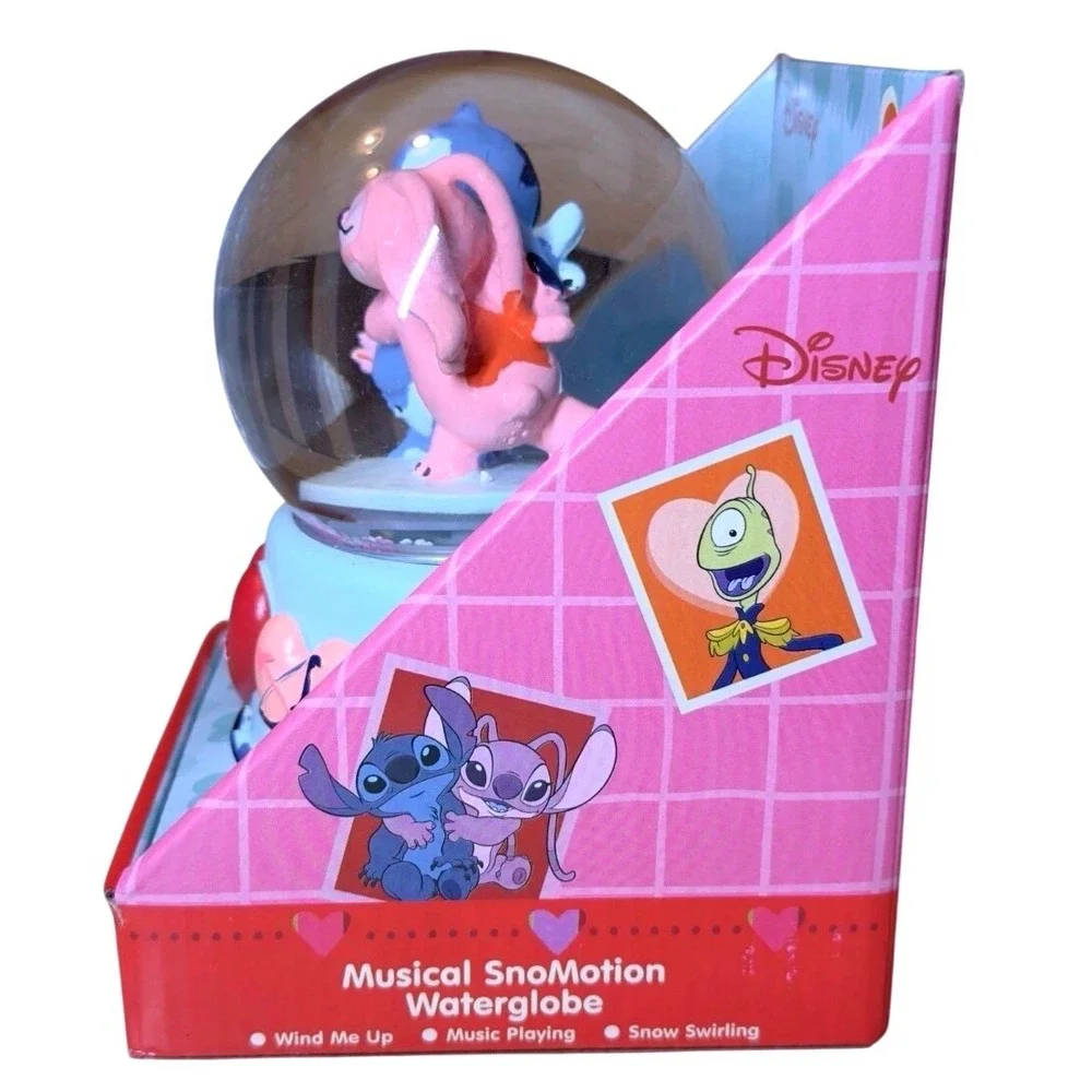 Disney Stitch and Angel Valentine Musical SnoMotion Waterglobe Love Story 745294
